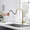 CUPC Grifo de zinc sin plomo Cuerpo Estilo retro Cepillo Grifo de cocina extraíble de bronce dorado