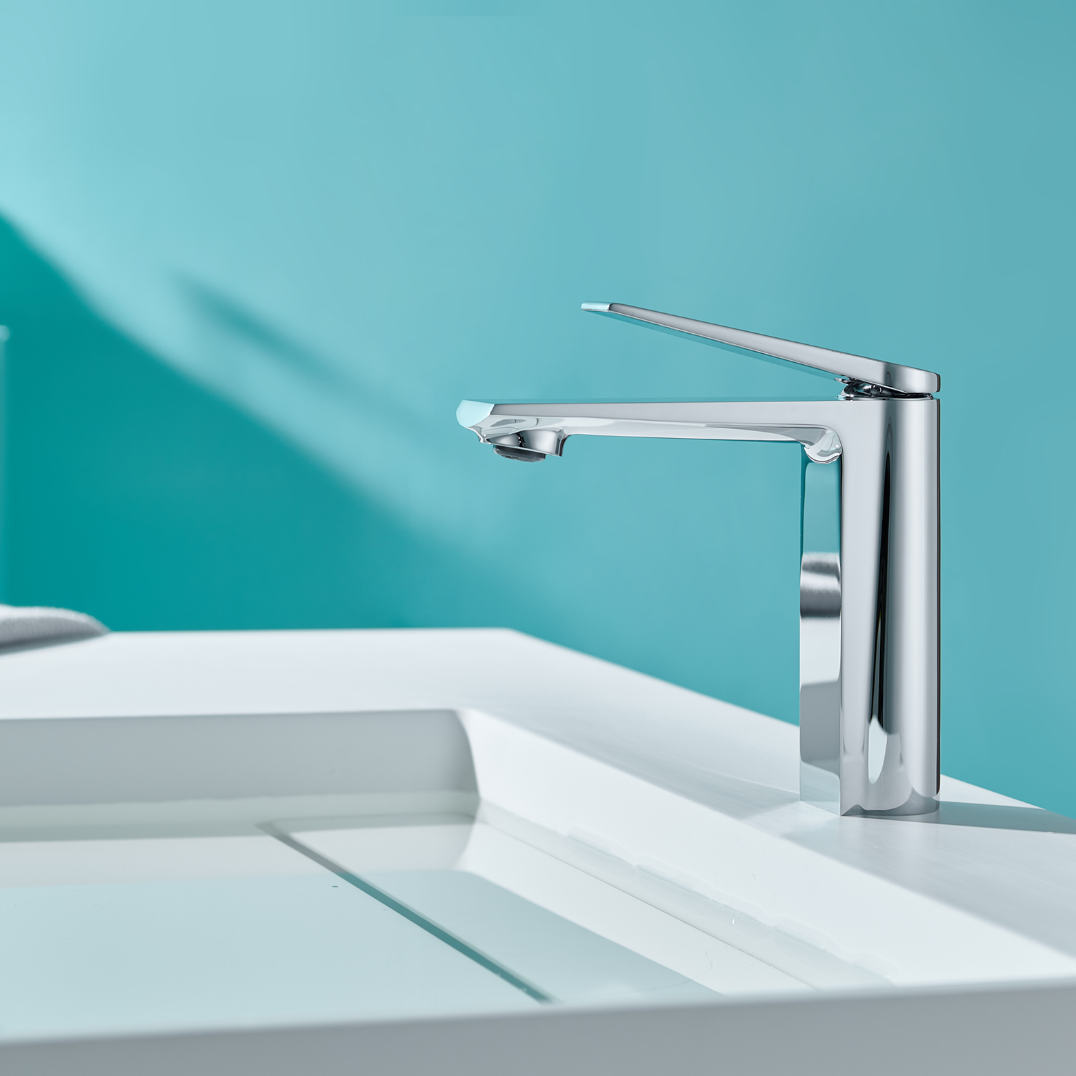 Grifo de lavabo de color cromo de diseño de lujo de calidad
